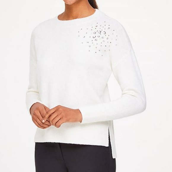 NWT Snowy white LOFT Outlet hi-low Sweater - Picture 1 of 3